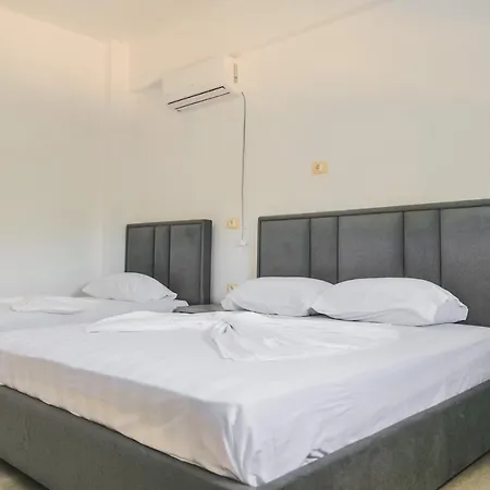 Vila Juli 2 Konukevi